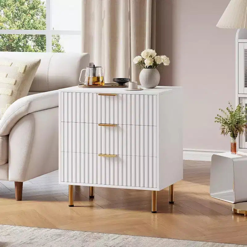 Comò a 3 cassetti per camera da letto, comodino moderno scanalato con cassetti profondi, cassettiera con piano largo, organizer in legno, tavolino