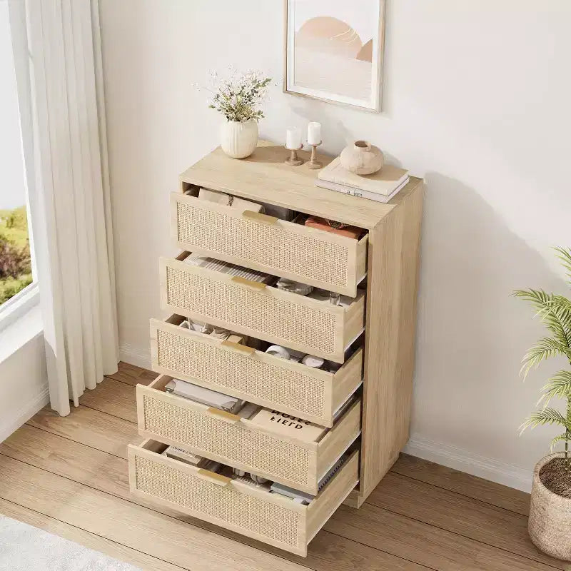 Comodino a 5 cassetti in rattan per camera da letto, corpo e gambe del mobile integrati, cassettiera in legno per corridoi, ingressi e armadi, facile montaggio