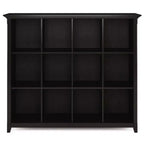Libreria Halifax 12 Scomparti da 122 cm Marrone Hickory: Stile Transizionale, Struttura in Pino e Compensato, Ripiani Fissi